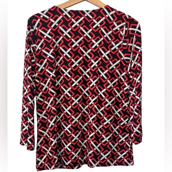 Kasper 3/4 sleeves red and black blouse Size Medium - Picture 2 of 9